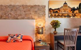 Alis Laura Guest House - 150M From Piazza Bologna Metro And 10 Minutes From The Colosseum